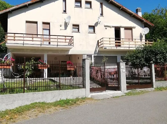 Holiday home Ca' Du Pinzer *